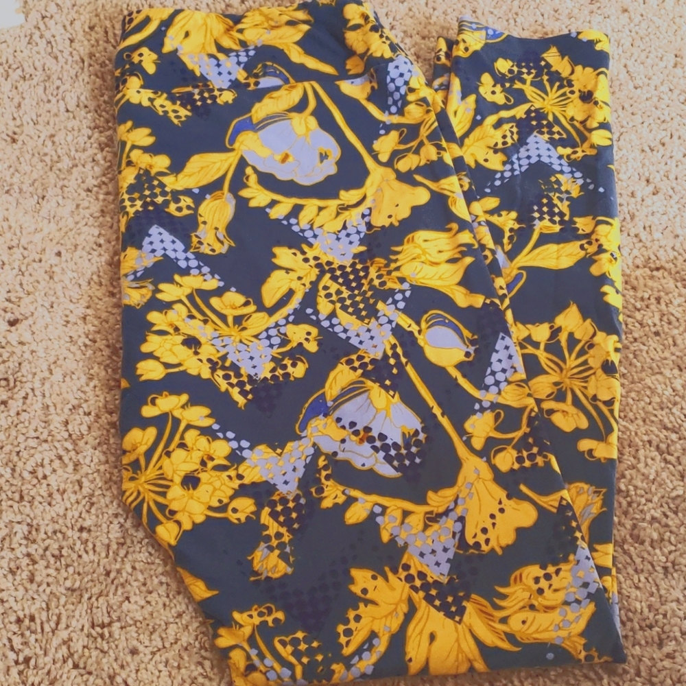 Lularoe leggings